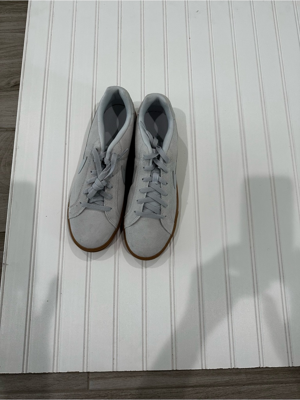 Women’s Nike Court light Gray Suede, low-Top Sneakers  Gum Sole Accents, Size 11